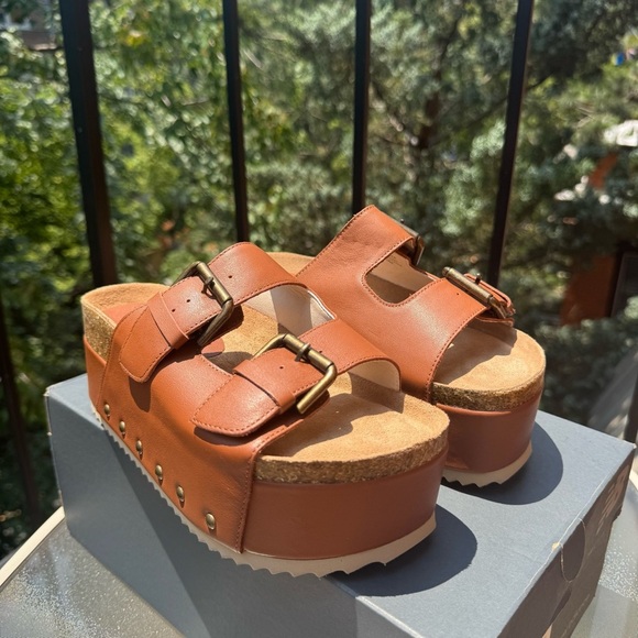 NWT Free People Rule Breaker Platform Sandals Brown Leather Studded Flatform 37 - Picture 9 of 15